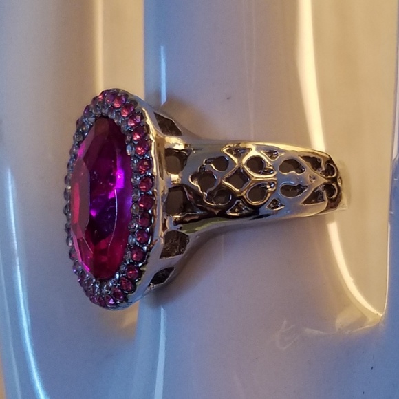 4.85ct lab ruby in silver. Sz. 7, 8 - Picture 6 of 8